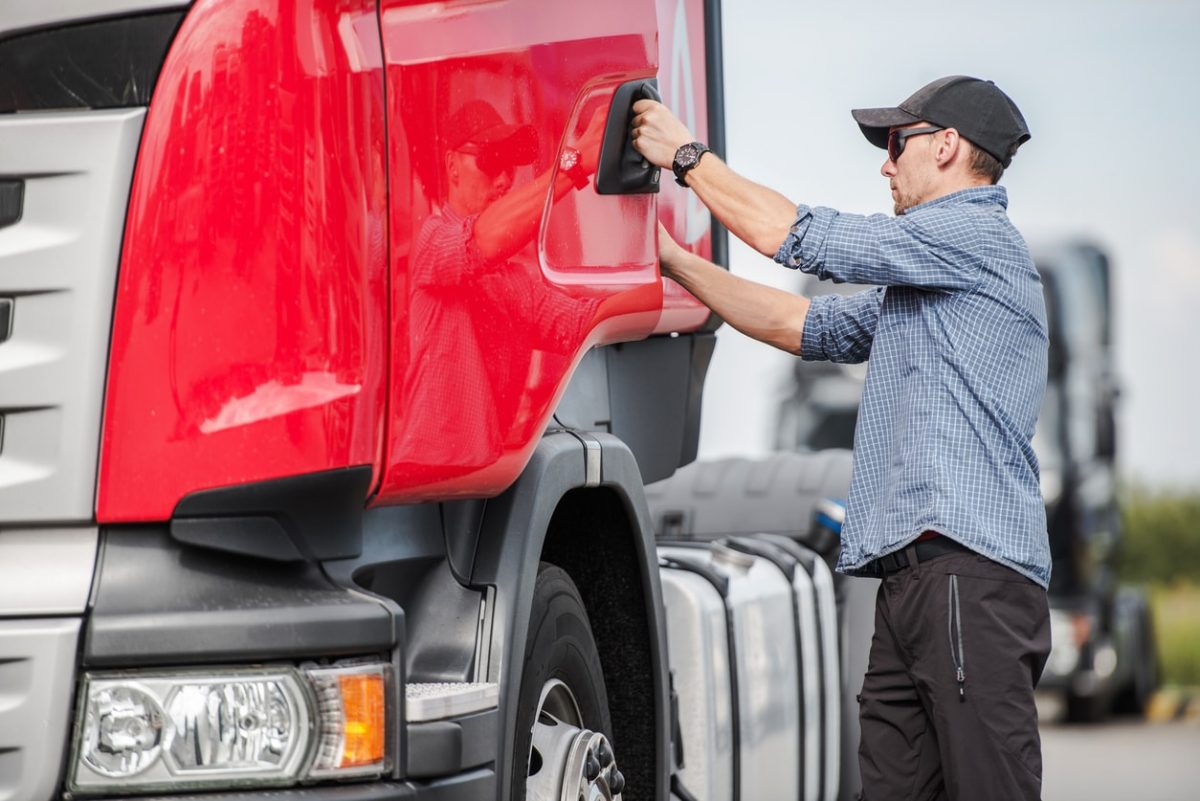 The Biggest Reasons Why Truck Drivers Quit